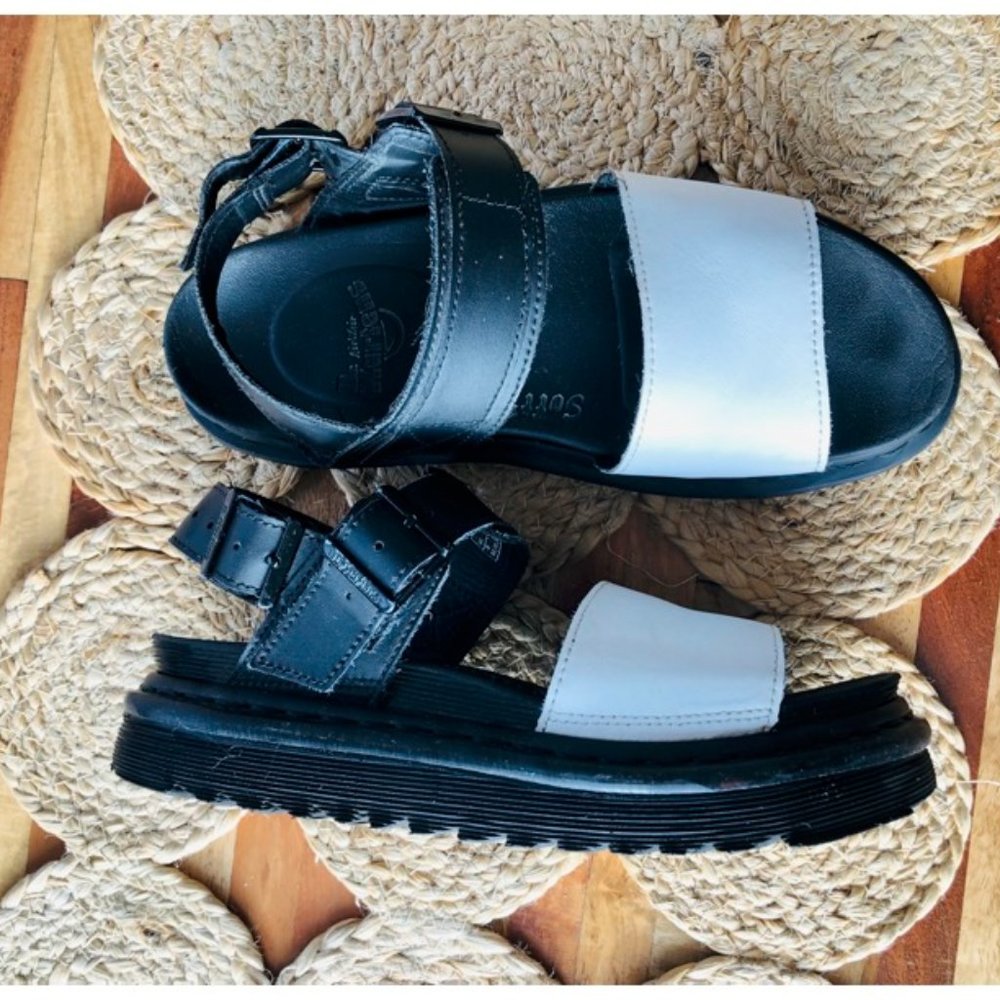 Dr Martens Voss Pisa Leather Strap Sandals, Size 38 or US 8